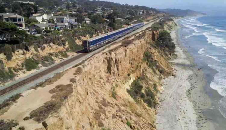 Oktoberfest, featuring German food and music, draws crowds in Encinitas